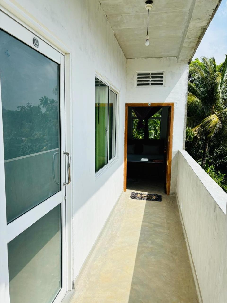 Mallika Resort Mirissa Exterior photo