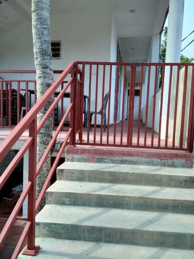 Mallika Resort Mirissa Exterior photo